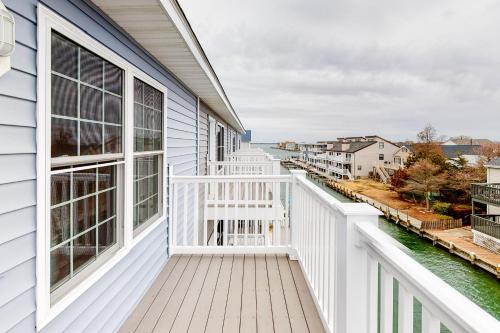Island Cove Unit E – Photos 5