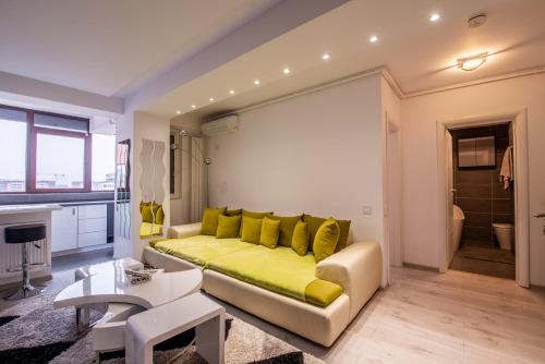 3 Room Luxury Residence Militari M2+3 – Photos 3
