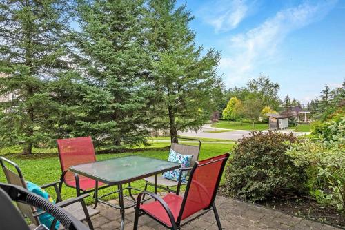 Condo 127 at Snowbridge – Photos 2