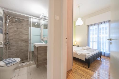 Kúpeľňa v ubytovaní Erythros Boutique Suite By Cloudkeys