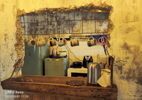 Fotografie z fotogalerie ubytování IPOH CONCRETE VILLA(12pax) rugged.vintage狂野复古.精品民宿 v destinaci Ipoh