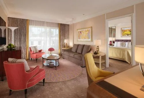 The Beverly Hills Hotel - Dorchester Collection photo 10