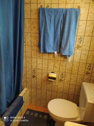 A bathroom at Estudio con preciosas vistas