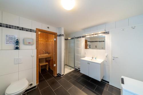 Vannituba majutusasutuses NordseeResort Friesland NordseeResort Friesland 52-2-N