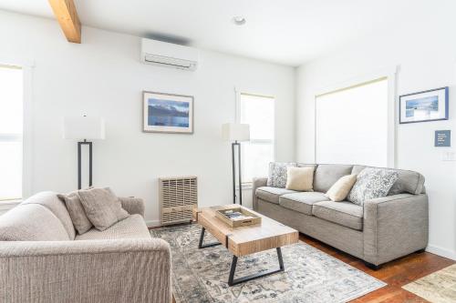 Pinecone Cottage – Photos 3