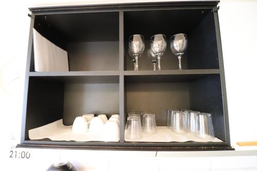 NK BLD3F Sapporo 3LDK 3BR 1 floor 1 roomで提供されているドリンク