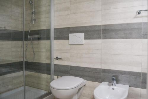 Ένα μπάνιο στο Hotel Domus