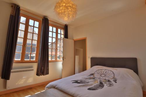 Postel nebo postele na pokoji v ubytování Appartement hypercentre troyes