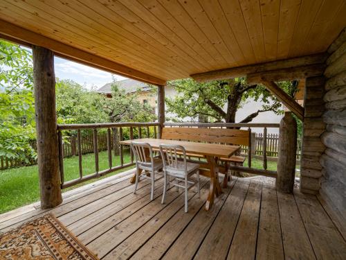 Balkón nebo terasa v ubytování Chalet Sejalec
