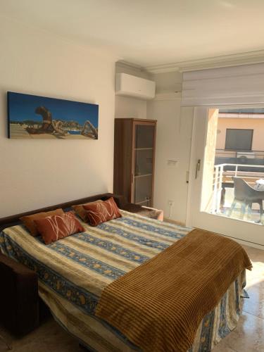 Acogedor Apartamento En Roses - 50m Playa - WIFI - Aire Acondicionado