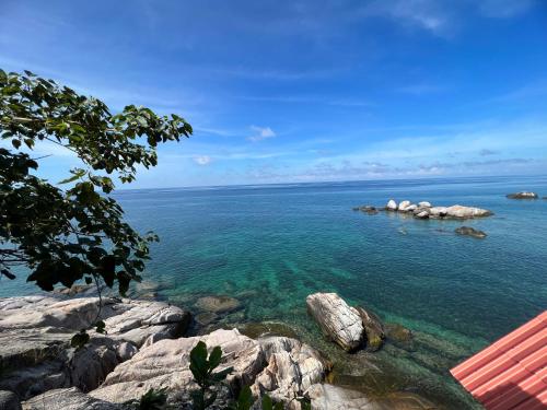 Landskap semula jadi dekat dengan rumah tamu ini