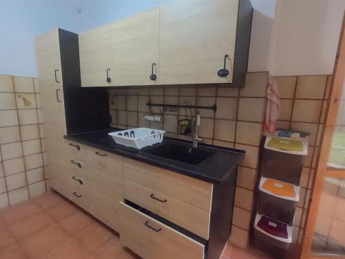 Köök või kööginurk majutusasutuses Pedalare con lentezza