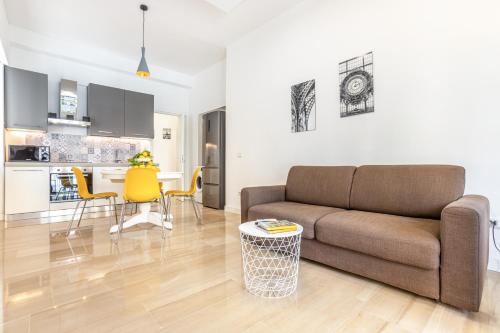 GuestHost - Vomero Deluxe Apartments