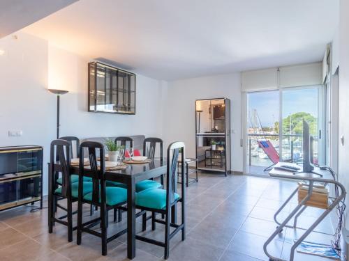 Apartment Cap Mestral by Interhome