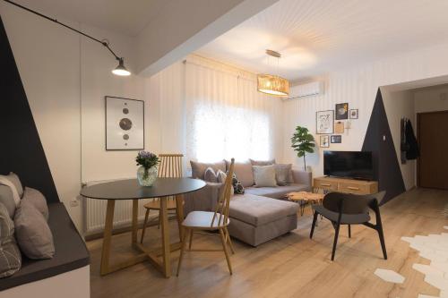 Scandi Chic Apartment, Agia Sofia District #FeelsLikeHome