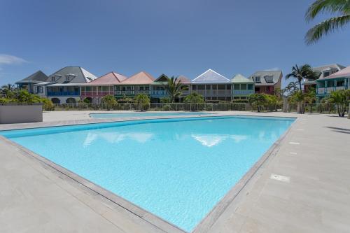 VILLA FLAMINGO, Beautiful 2 bedroom house - 1 min from the beach!