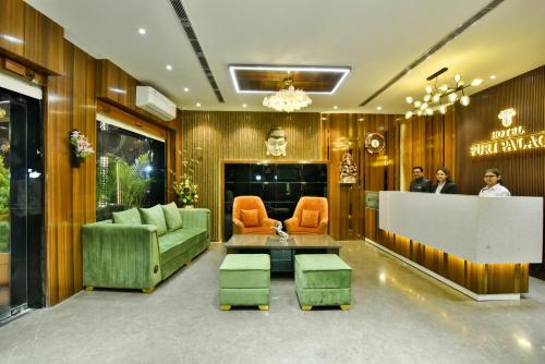 Ο χώρος του λόμπι ή της ρεσεψιόν στο Hotel Puri Palace