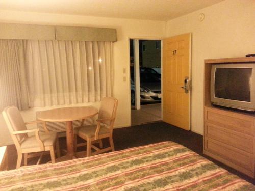 Μια τηλεόραση ή/και κέντρο ψυχαγωγίας στο Villa Motel
