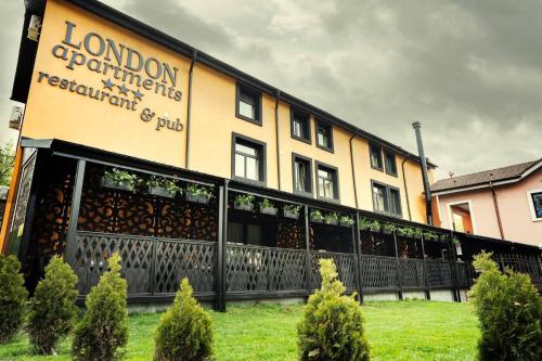 Afbeelding uit fotogalerij van London Apartments Vaslui in Vaslui