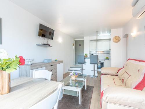 Apartment Port Salins by Interhome