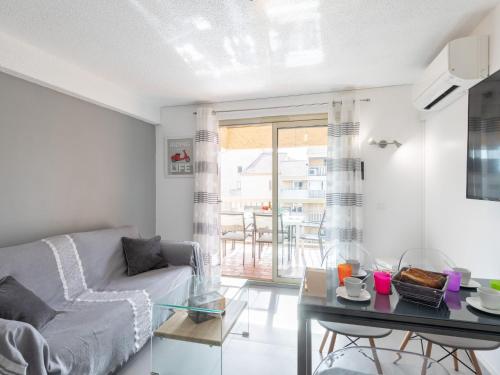 Apartment Domaine du Préconil-4 by Interhome