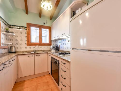 Holiday Home Paris Roubaix by Interhome