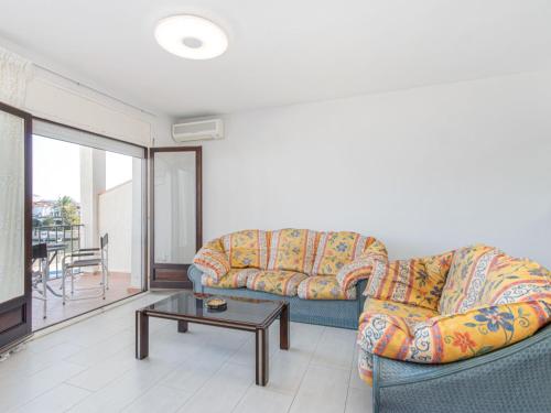 Apartment Sant Maurici-26 by Interhome