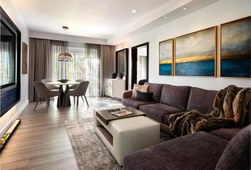 Sunset Marquis Hotel Image
