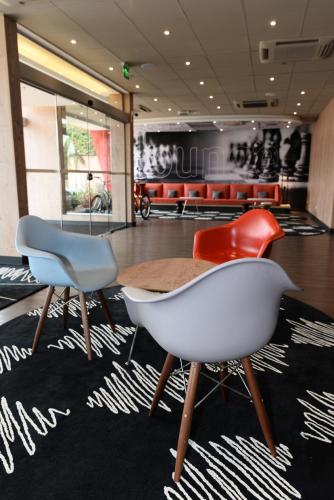 Χώρος καθιστικού στο ibis Campo Grande