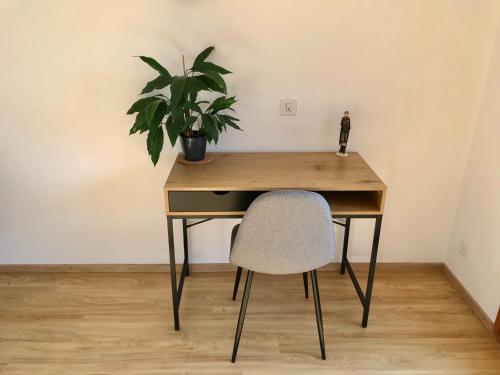 Galería fotográfica de Appartement 53m2 rénové dans un chalet au coeur de Charmey avec vue sur les montagnes en Charmey