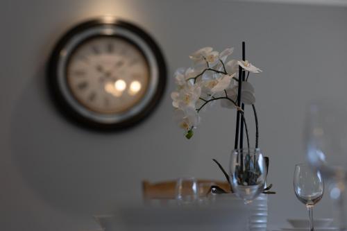 Φωτογραφία από το άλμπουμ του Maynor - Large Luxury House, Log Burner, Central Location σε Begelly