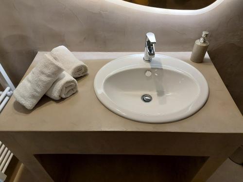 "Vasiliki" Luxury Home