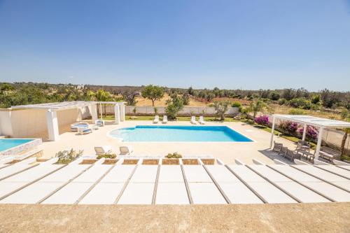 Malaspina luxury pool – Photos 2