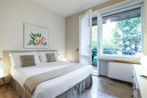 Contempora - Elvezia Park - 1bed, 1bath with balcony - E15