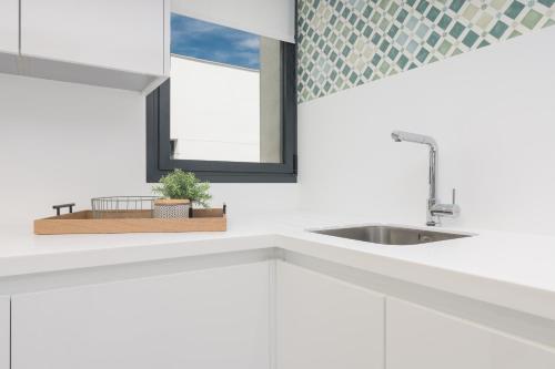 Kuchyň nebo kuchyňský kout v ubytování iloftmalaga Pacífico - Edf. Oceanía