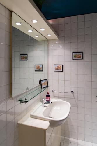 Modern Studio Apartment In Front Of Ponte Vecchio