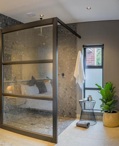 Koupelna v ubytování Menlyn Boutique Hotel
