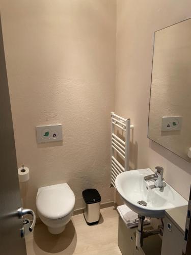 Ванная комната в Barolo Apartments