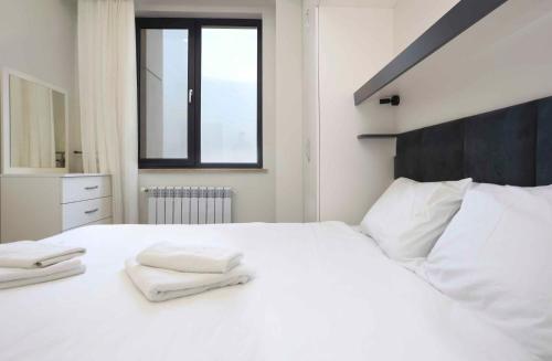 Katil atau katil-katil dalam bilik di Apart-hotel on Koghbatsi 16