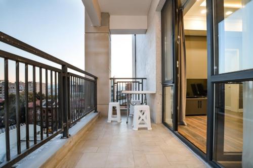 Balkoni atau teres di Apart-hotel on Koghbatsi 16