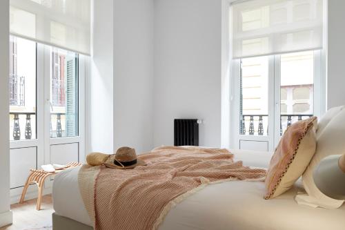 Mayor Suite 1 by FeelFree Rentals