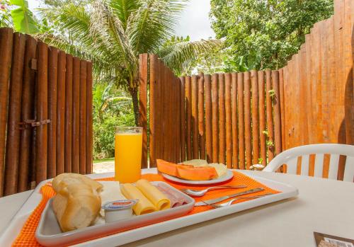 Opțiuni de mic dejun disponibile oaspeților de la Hotel Ilhasol