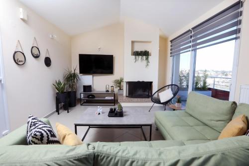 Kanalia View Apartment