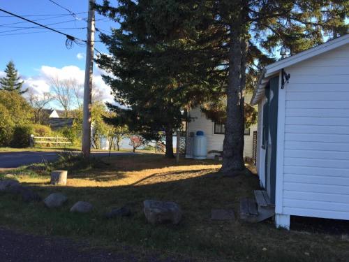Eagle Harbor- Lake Breeze – Photos 4