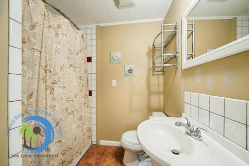 Ванна кімната в Cg Beach Bungalow #2