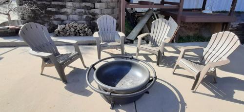 Private Pet Friendly Home Near Exotic Deer Farm Close to Pigeon Forge, Gatlinburg TN photo 20