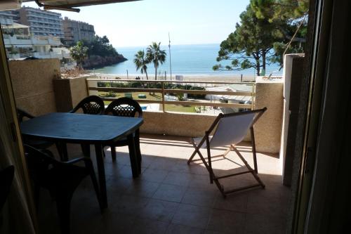 Apartamento Playamero deluxe playa Capellans frente al mar