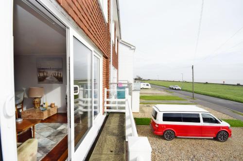 Sea Breeze, Selsey – Photos 2
