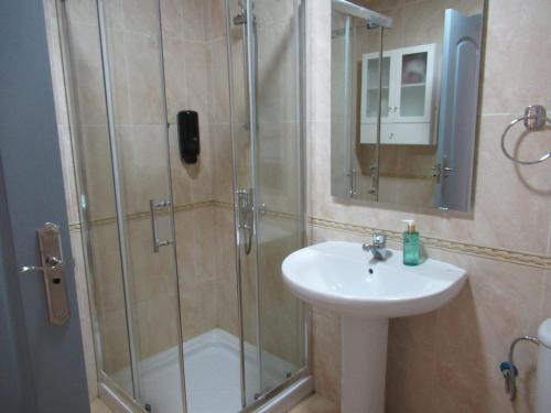 Koupelna v ubytování Bristol LikeHome, by Comfortable Luxury