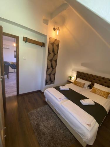 Babylon Pizzéria Vendégház 3526 Miskolc, Levente vezér utca 10 kép - 3